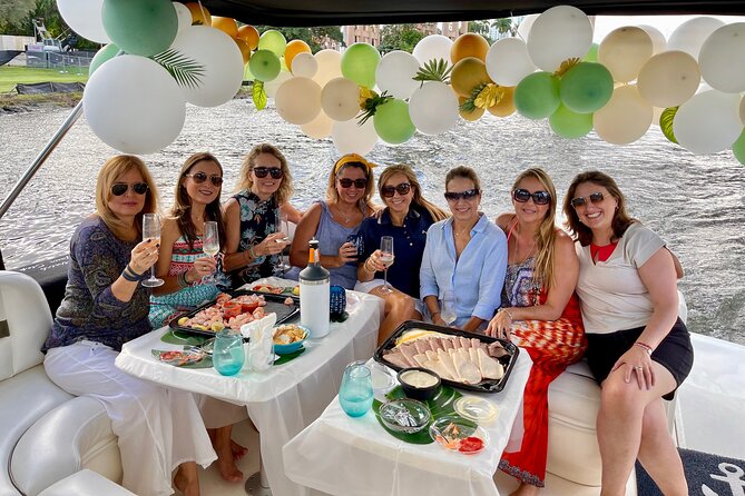 Private 2-hour Miami River Luxury Yacht Charter - Key Points