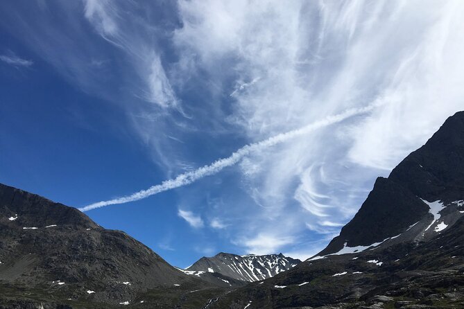 Private Ålesund Trollstigen-Trollroad in Small(8-15)Groups - Key Points