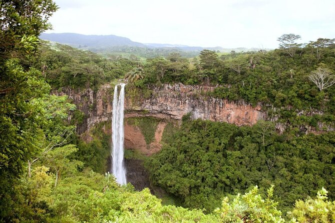 Private and Guided Tour of Mauritius South - Key Points