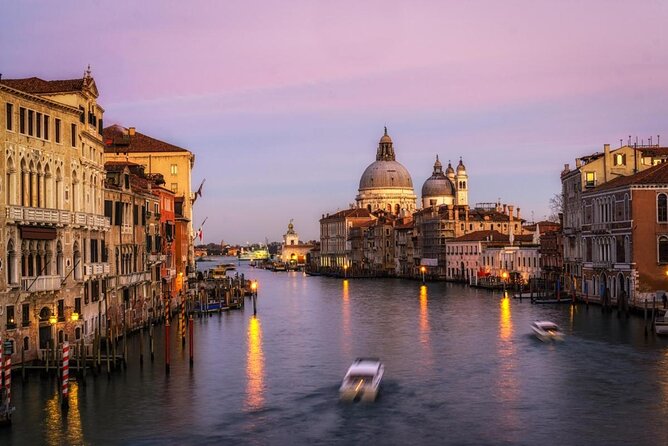 Private Art and Culture Tour in Dorsoduro and Academia Venice - Key Points