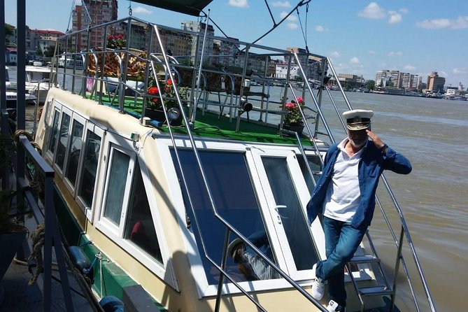 **Private Group Escapes: Exclusive Danube Delta Tours** - Key Points