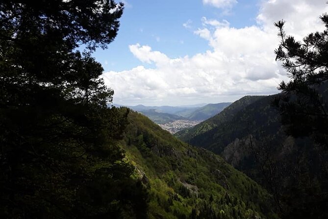 Private Horseback Riding Adventure to Red Rock in Smolyan - Key Points