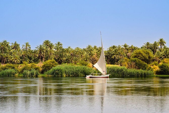 Private Nile River, Dinner Cruise With Egyptian Show - Key Points