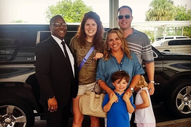 Private Roundtrip Luxury SUV Transfer to Palm Cay - Key Points