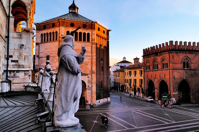 Private Tour: Cremona and the Archeological in of Palazzo Pignano - Key Points