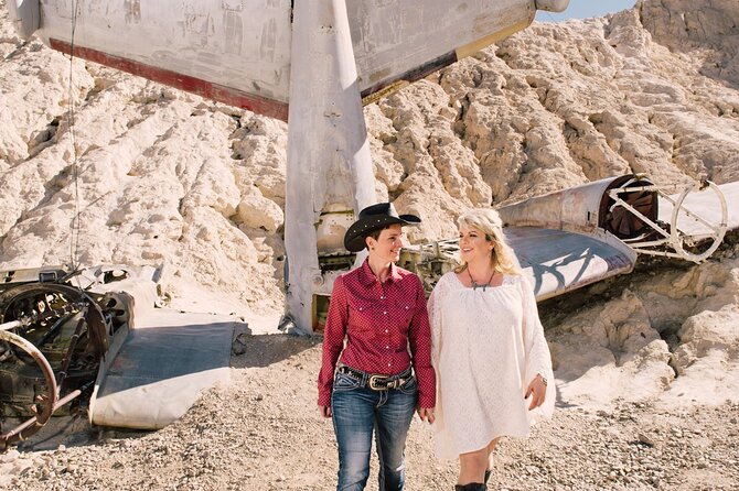 Private Tour in Nelson Ghost Town With Photo Session - Exploring the Ghost Town