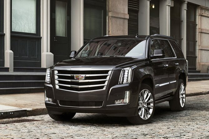 Private Transfer Chicago to Chicago Airport by Luxury Car or SUV - Features and Inclusions