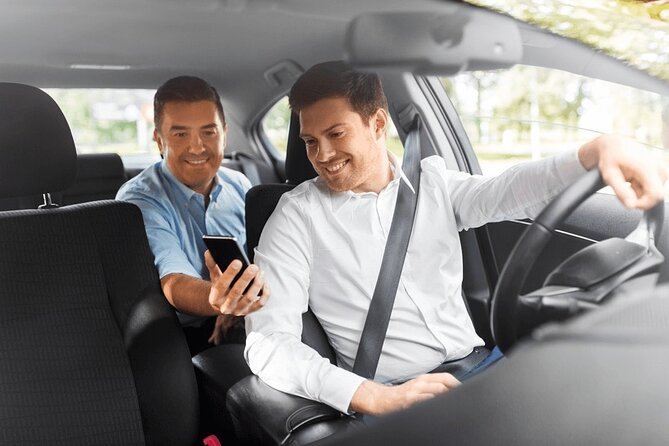 Private Transfer From Casablanca to Fez Airport or City - Key Points