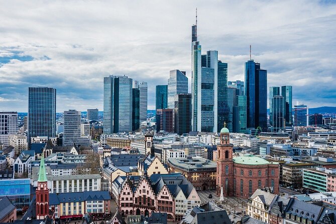 Private Transfer From Prague to Frankfurt Main - Key Points