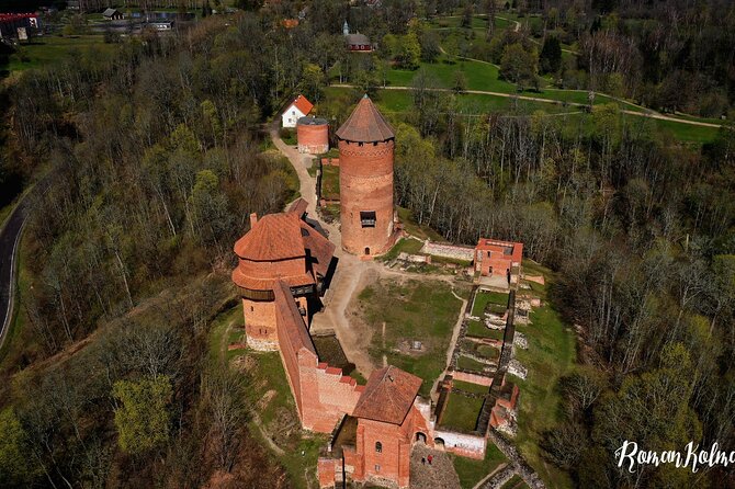 Private Transfer From Tallinn to Riga and Stopover at Turaida - Key Points