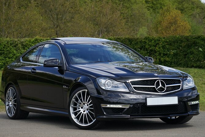 Private Transfer From/To Seville To/From Malaga & Stop Alhambra - Overview of Private Transfer