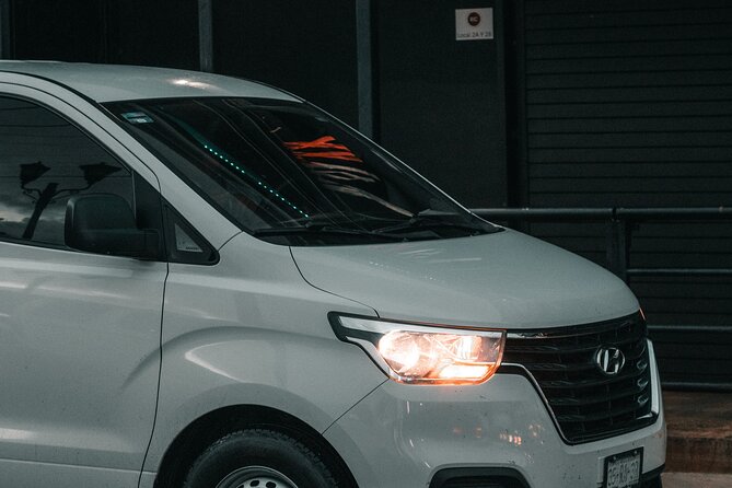 Private Transportation From Los Cabos Airport to ROUND TRIP Hotels - Service Description