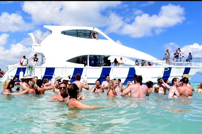 Punta Cana Kimbala Party Boat - Key Points