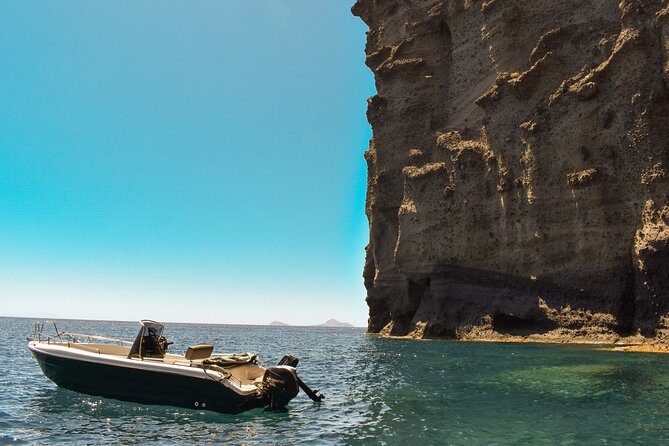 Rent a Boat With 30/50hp Engine in Santorini Without a License
