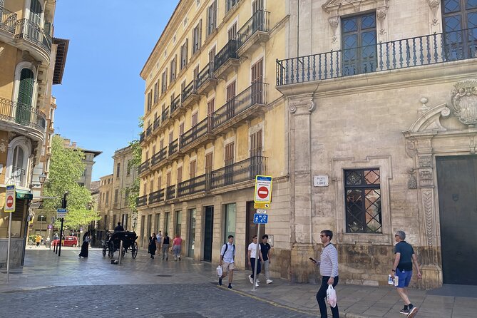 Romantic Quest Experience in Palma De Mallorca - Key Points