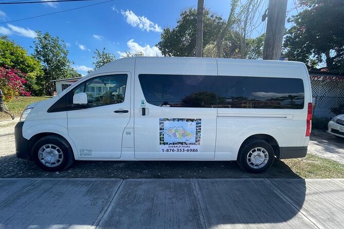 Roundtrip Transfer To or From Jam West Adventure - Key Points