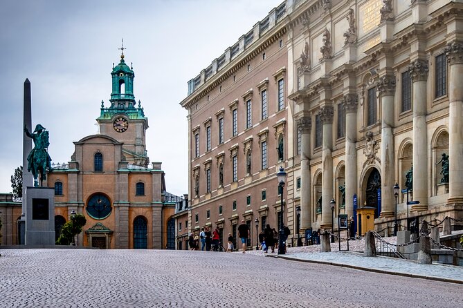 Sacred Stones: a Spiritual Visit to the Stockholm Cathedral (1h) - Key Points