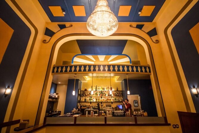 Santa Fe Bar Hunt: Santa Fe-eeling Good Review - Overview and Location