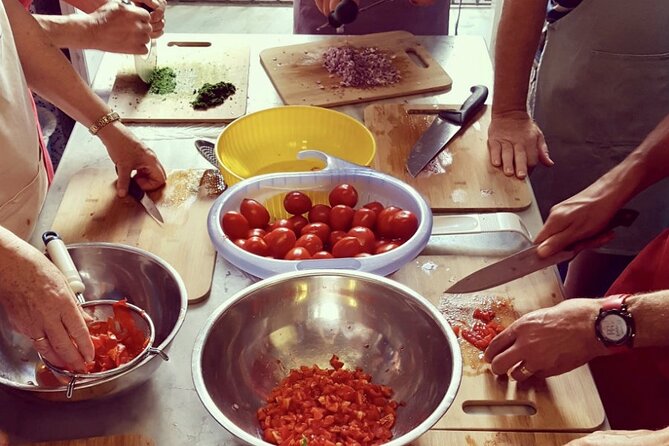 Sicilian Cooking Class With Wine Tasting Tour From Giardini Naxos - Key Points