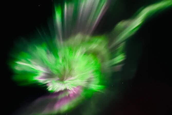 Small Group Aurora Viewing Tour With Free Photography - Key Points
