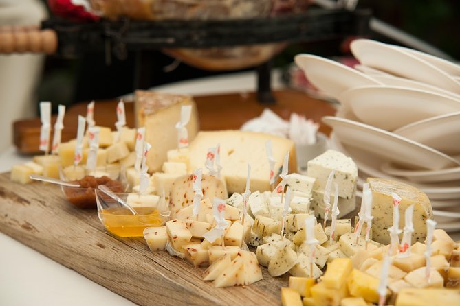 Small-Group Street Food Tour in Vicenza