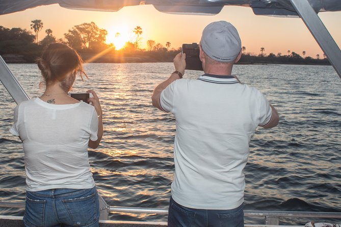 Small Group: Sunrise to Sunset Safari Experience - Key Points