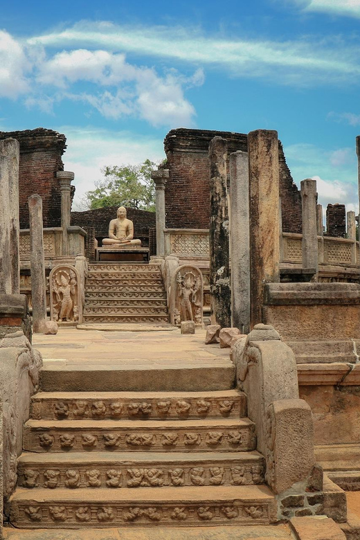 Sri Lanka: Cultural Triangle Express: Sigiriya and Dambulla - Good To Know