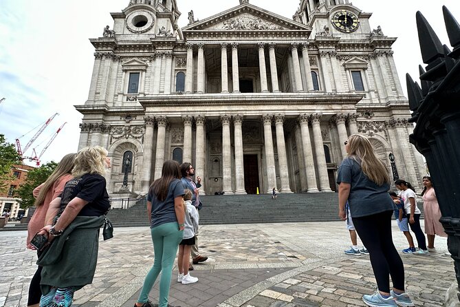St. Paul Cathedral City of London & Millenium Bridge Private Tour - Key Points