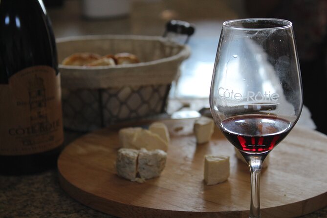 Sunday Brunch Buffet, in Northern Rhône Valley Vineyards - Key Points