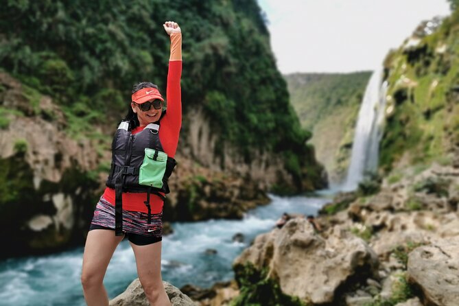 Swallow Show, Tamul Waterfall by Canoe and Cenote Cueva Del Agua - Key Points
