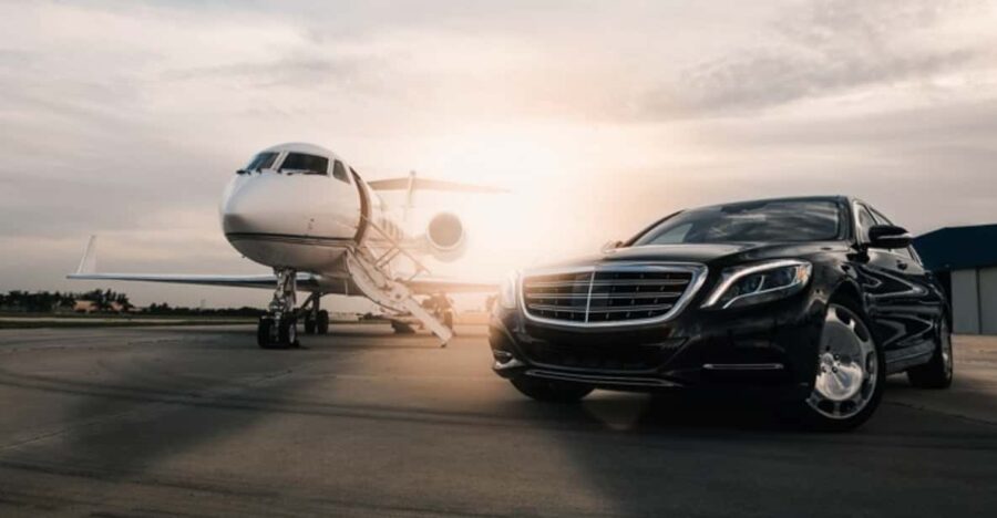 Taj Mahal in a Day: Luxury Private Charter From Delhi