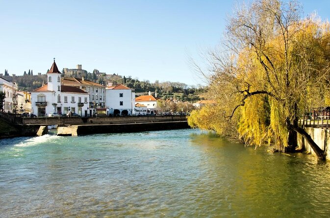 Take Fatima, Batalha, Alcobaca, and Obidos From Nazare Private Tour - Key Points