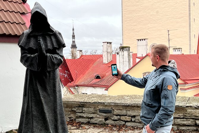 Tallinn Self Guided Sherlock Holmes Murder Mystery Game - Key Points