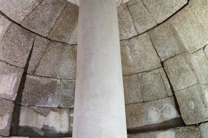 Thracian Tomb of Sveshtari Self-Guided - Exploring the Thracian Tomb