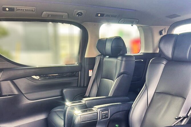 Tokyo Narita Airport (NRT) Transfer Private Transfer(Single Way) - Vehicle and Amenities