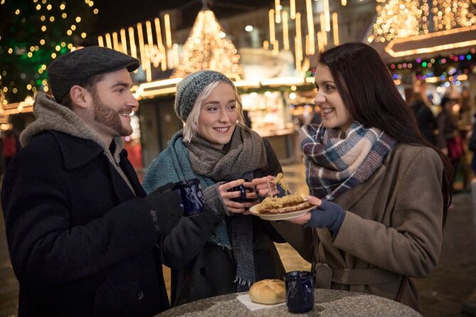 Valencia Christmas Lights Walk: Festive Spirits & Historic Sights - Explore Valencias Christmas Lights