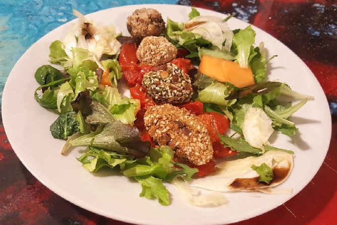 Vegan Bio Lunch With Organic Wine Tasting - Key Points