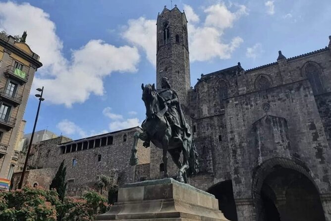 Walking Tour of Medieval Barcelona La Ribera Neighborhood - Tour Highlights