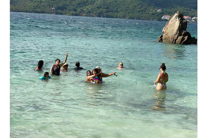 Whale Watching + City Tour + Cayo Levantado W/ Lunch + Transport - Tour Highlights