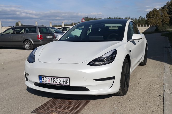 Zagreb & Split Sightseeing in Tesla - Key Points