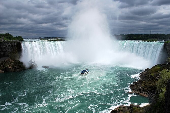 1 Day Niagara Falls US Side – From New York by Air