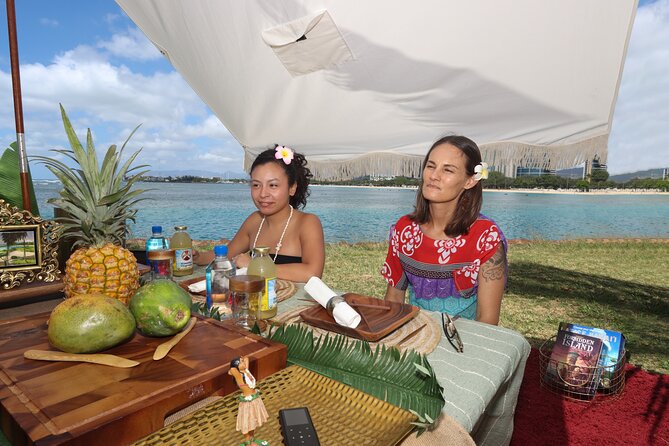 2-Hour Aloha Picnic & Photoshoot for up to Eight in Honolulu