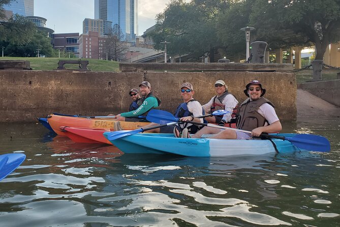 2-Hour Downtown Houston Skyline Paddleboard and Kayak Rentals