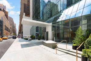 AC Hotel by Marriott New York Times Square - Hotel Overview and Location