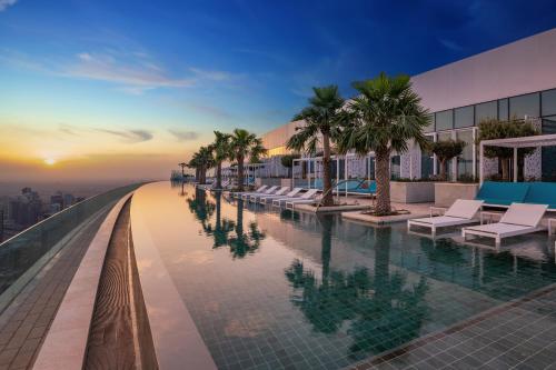 Address Beach Resort - Location and Accessibility