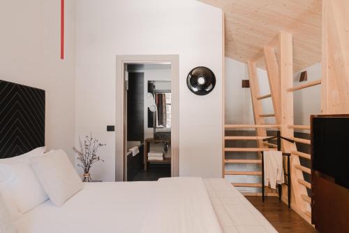 Aethos Monterosa - Hotel Overview