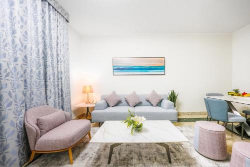 Al Bustan Centre & Residence - Location and Accessibility