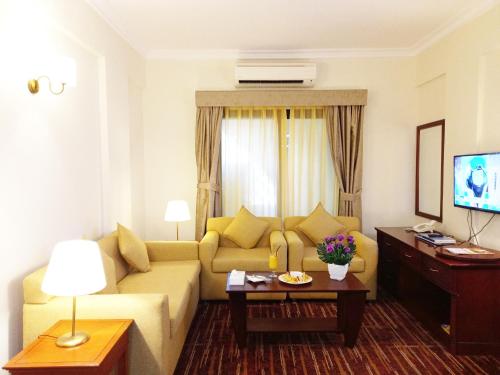 Al Diar Mina Hotel - Hotel Overview
