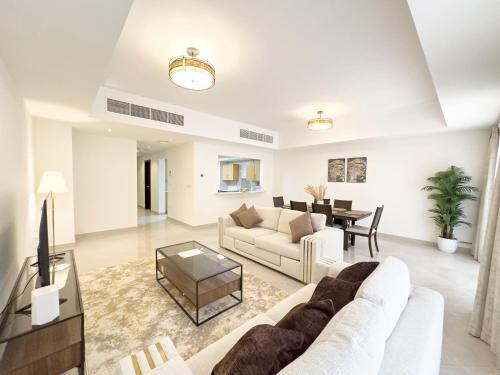 Al Hamra Village Villas- Blue Collection Holiday Homes - Property Overview