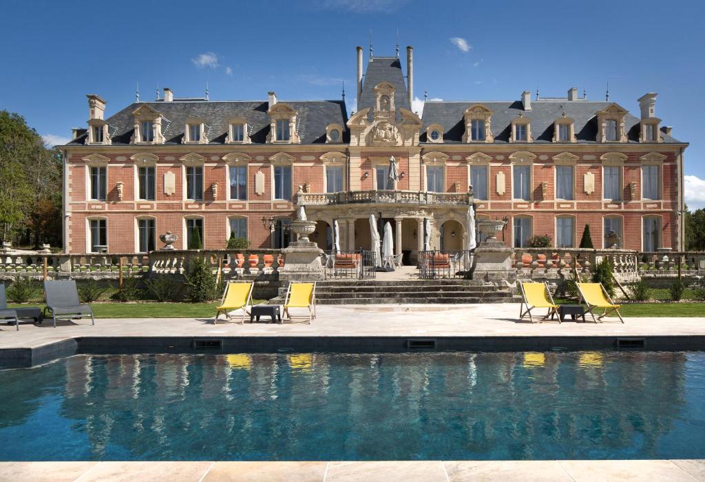 Alexandra Palace – La Maison Younan Review